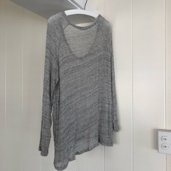Brandy Melville comfy knit sweater - Picture 4 of 4